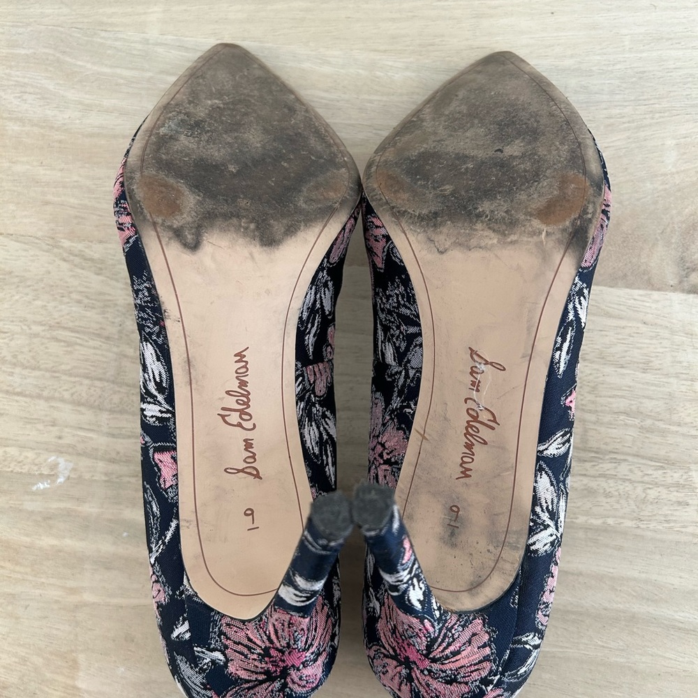 Sam Edelman Floral Pointed-Toe Pumps in Pink and Black - Picture 5 of 5